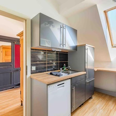 Modern Colonial Style, Central, Rooftop, Bbq Вена Экстерьер фото